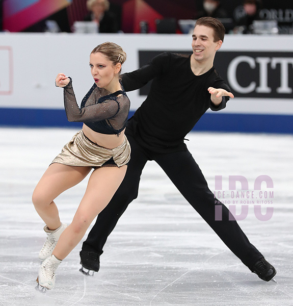 Victoria Manni & Carlo Roethlisberger (ITA)