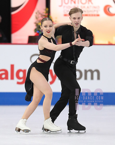 Mariia Pinchuk & Mykyta Pogorielov (UKR)
