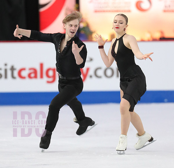 Mariia Pinchuk & Mykyta Pogorielov (UKR)