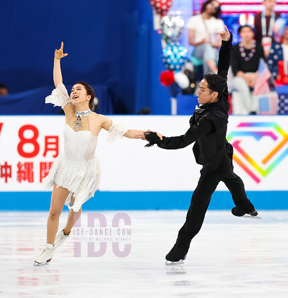 Kana Muramoto & Daisuke Takahashi (JPN)