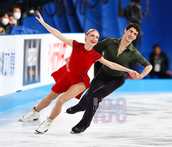 Piper Gilles & Paul Poirier (CAN)