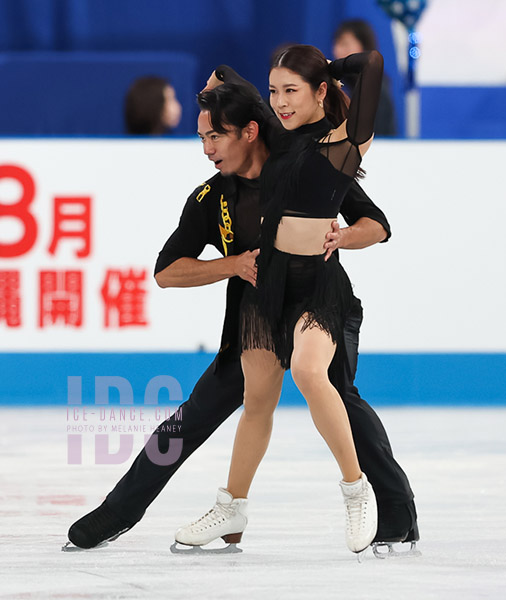 Kana Muramoto & Daisuke Takahashi (JPN)