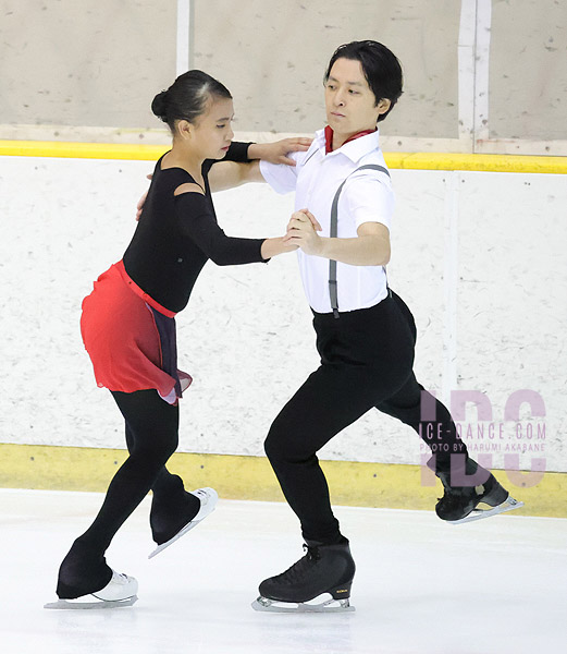 Yuka Sugiyama & Kokoro Mizutani