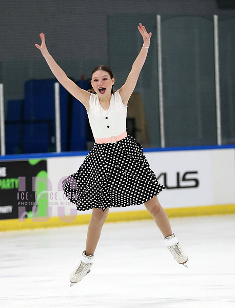 Elyssa Borden
