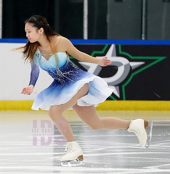 Victoria Hwang