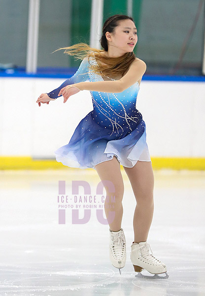 Victoria Hwang