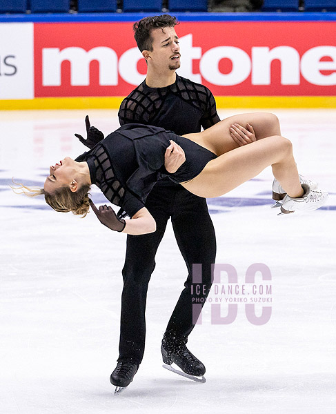Marie Dupayage & Thomas Nabais (FRA)