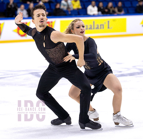 Marie Dupayage & Thomas Nabais (FRA)