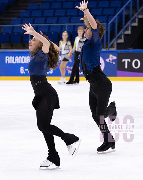 Oona Brown & Gage Brown (USA)