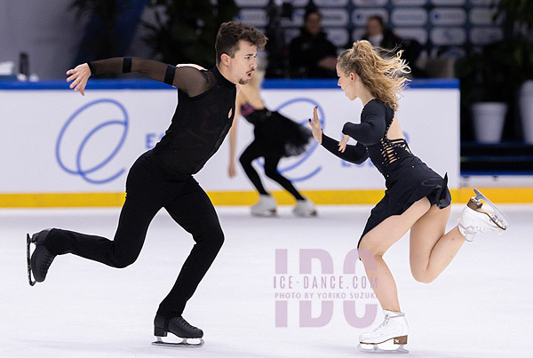 Marie Dupayage & Thomas Nabais (FRA)