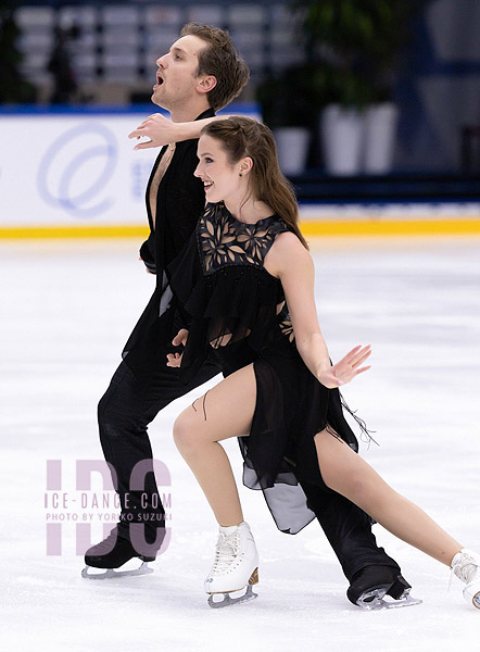 Christina Carreira & Anthony Ponomarenko (USA)