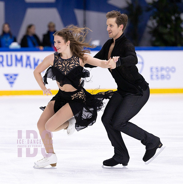 Christina Carreira & Anthony Ponomarenko (USA)