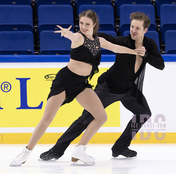 Christina Carreira & Anthony Ponomarenko (USA)