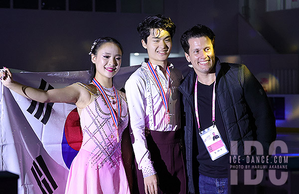 Kim & Lee with coach Aaron Lowe