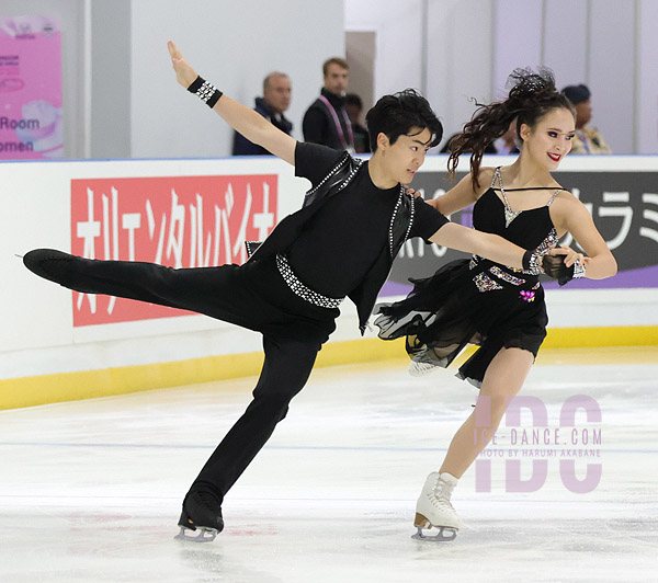 Jinny Kim & Namu Lee (KOR)