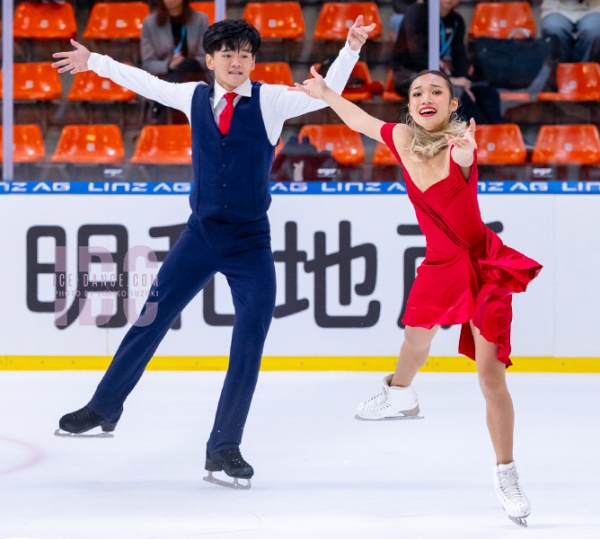 Chloe Nguyen & Brendan Giang (CAN)