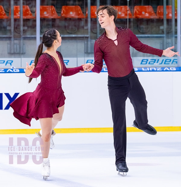 Athena Faith Roberts & Eric Alis (ESP)