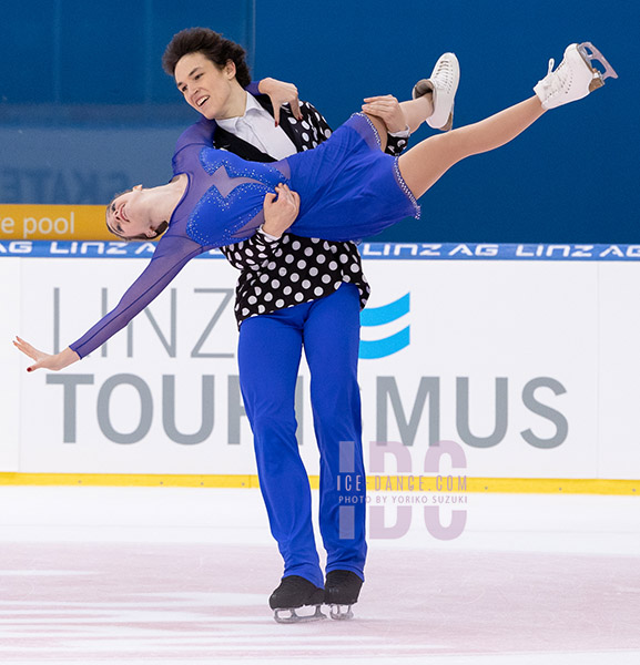 Darya Grimm & Michail Savitskiy (GER)