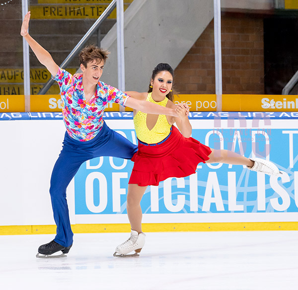 Athena Faith Roberts & Eric Alis (ESP)