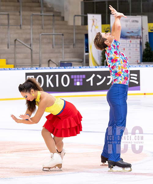 Athena Faith Roberts & Eric Alis (ESP)