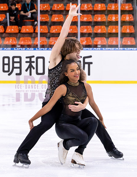 Hilda Taylor & Nolen Hickey (FIN)