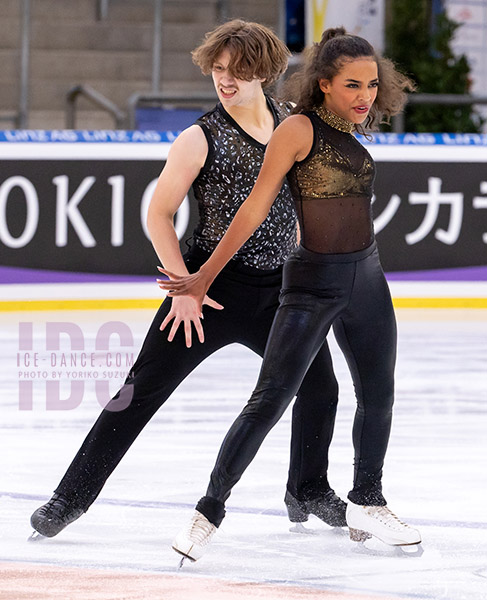 Hilda Taylor & Nolen Hickey (FIN)