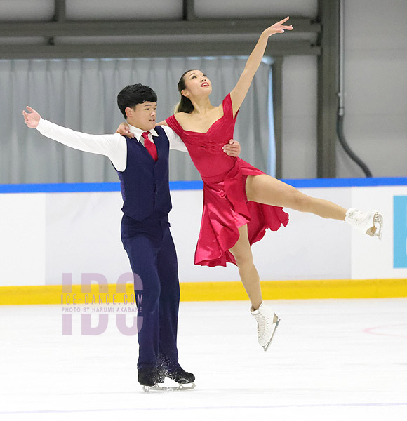 Chloe Nguyen & Brendan Giang (CAN)