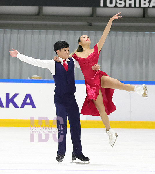 Chloe Nguyen & Brendan Giang (CAN)