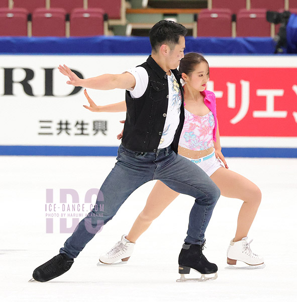Akari Kinoshita & Takahiko Tamura