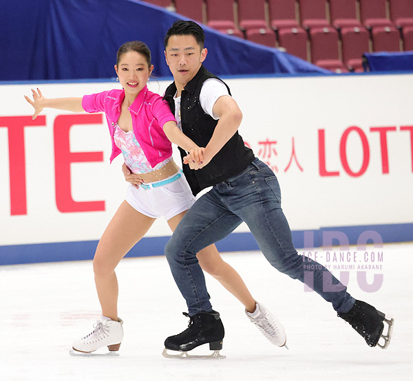 Akari Kinoshita & Takahiko Tamura