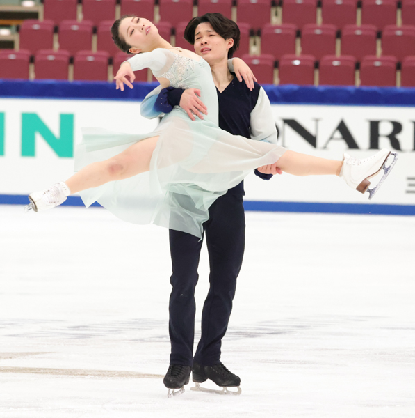 Azusa Tanaka & Shingo Nishiyama