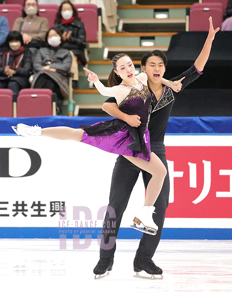 Yuri Kunimura & Kaiji Sakabe