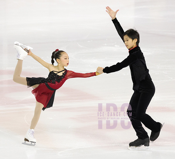 Miu Takeuchi & Haruki Tsuchiya