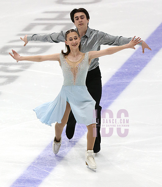 Nika Peterson & Aaron Gutman