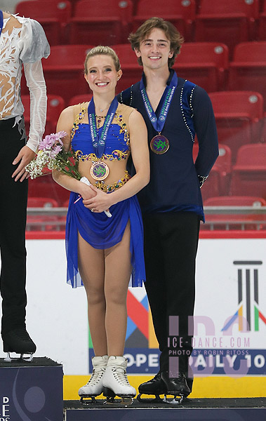 Eva Pate & Logan Bye (USA)