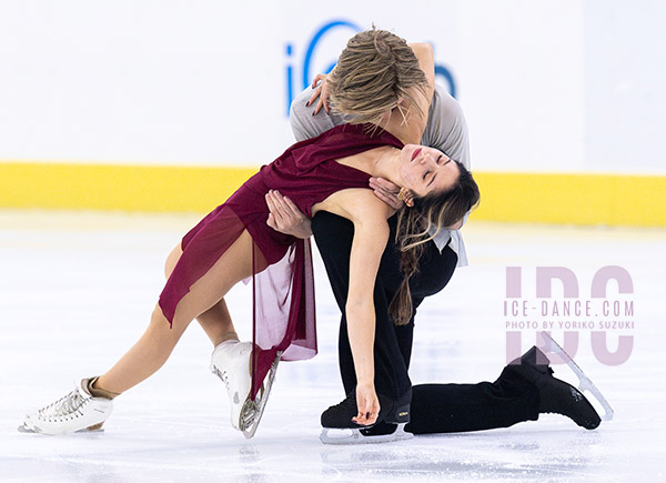 Zoe Larson & Andrii Kapran (UKR)