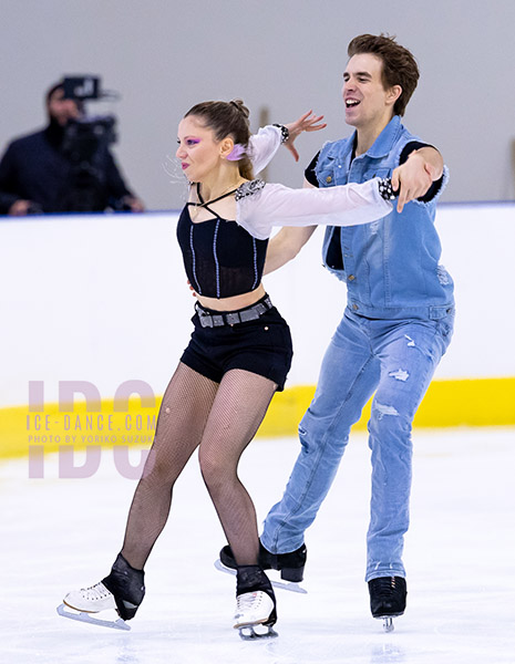 Victoria Manni & Carlo Roethlisberger (ITA)