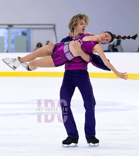 Zoe Larson & Andrii Kapran (UKR)