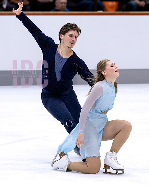 Alicia Fabbri & Paul Ayer (CAN)