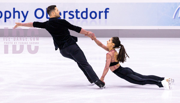 Lilah Fear & Lewis Gibson (GBR)