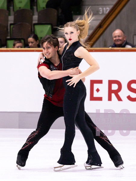 Alicia Fabbri & Paul Ayer (CAN)
