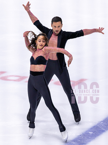 Lilah Fear & Lewis Gibson (GBR)