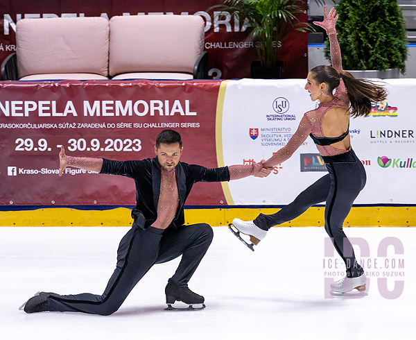 Lilah Fear & Lewis Gibson (GBR)