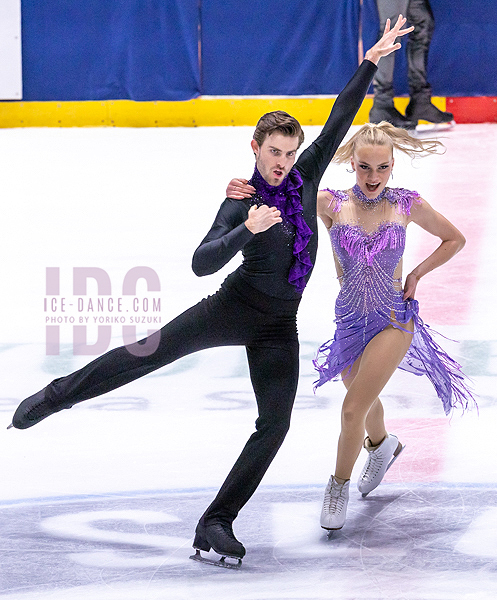 Phebe Bekker & James Hernandez (GBR)