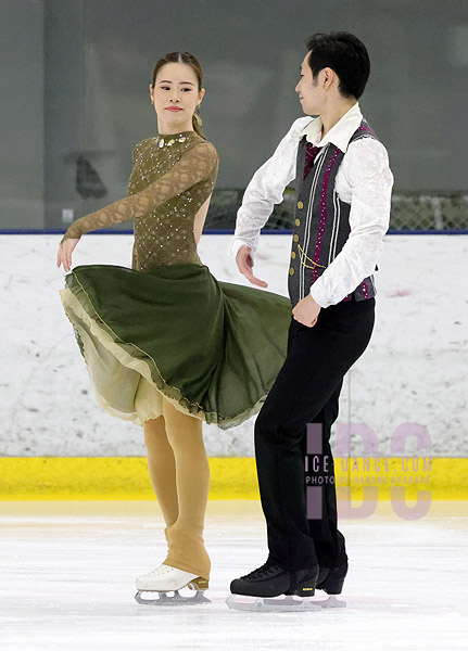 Mamiko Kato & Yoshihide Sakai