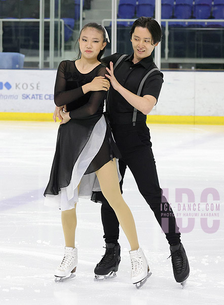 Yuka Sugiyama & Kokoro Mizutani