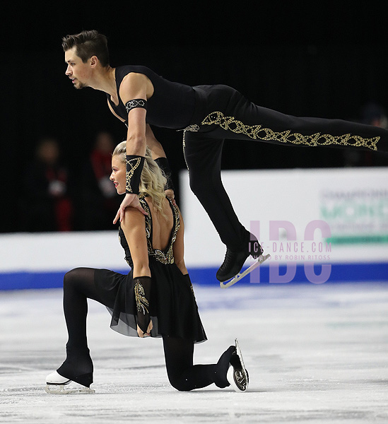 Molly Lanaghan & Dmitre Razgulajevs (CAN)