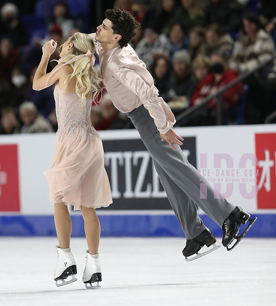 Piper Gilles & Paul Poirier (CAN)