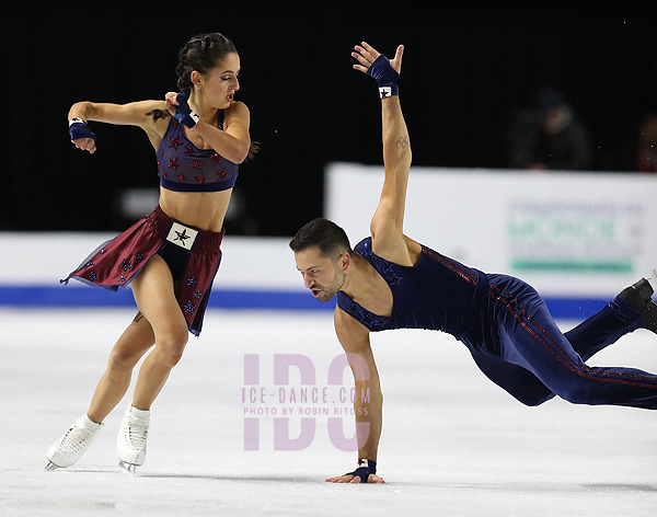Lilah Fear & Lewis Gibson (GBR)