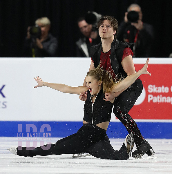 Alicia Fabbri & Paul Ayer (CAN)